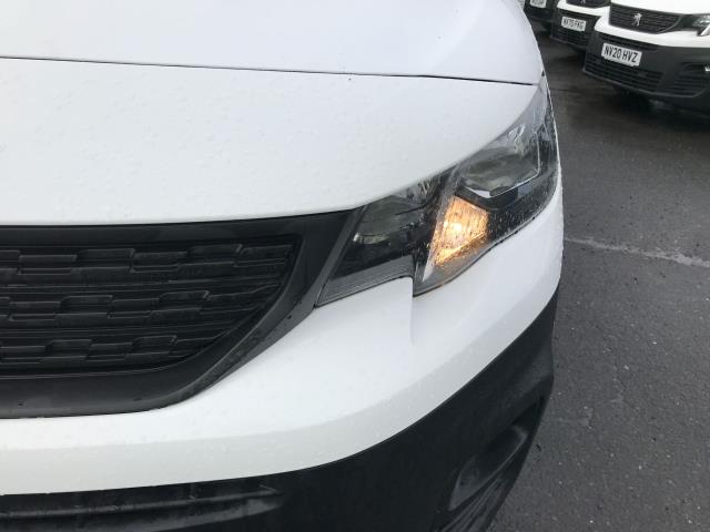 2022 Peugeot Partner L2 950 1.5BLUE HDI 100PS PROFESSIONAL PREMIUM EURO 6 (NV71PGK) Image 40