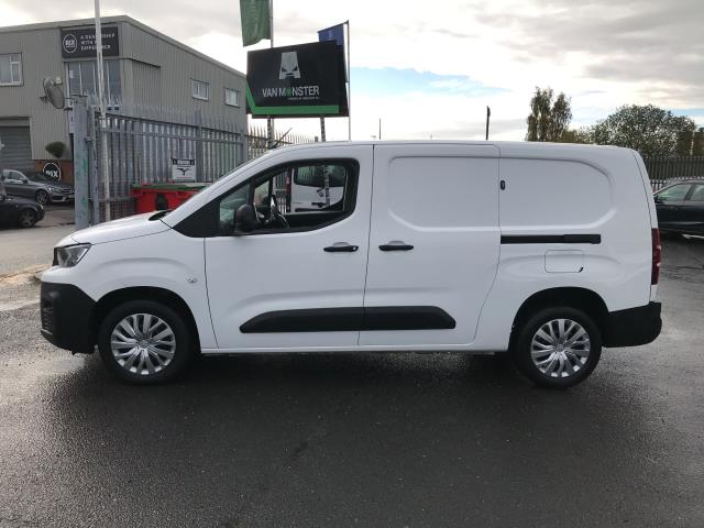2022 Peugeot Partner L2 950 1.5BLUE HDI 100PS PROFESSIONAL PREMIUM EURO 6 (NV71PGK) Image 9