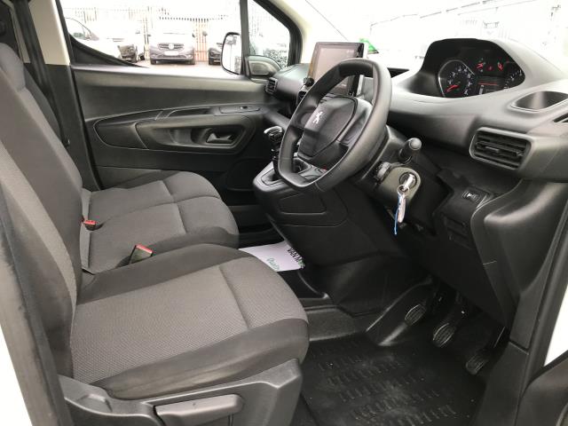 2022 Peugeot Partner L2 950 1.5BLUE HDI 100PS PROFESSIONAL PREMIUM EURO 6 (NV71PGK) Image 21