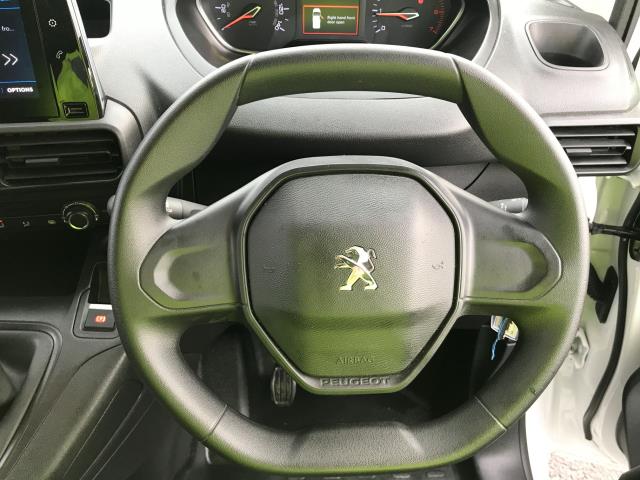 2022 Peugeot Partner L2 950 1.5BLUE HDI 100PS PROFESSIONAL PREMIUM EURO 6 (NV71PGK) Image 16