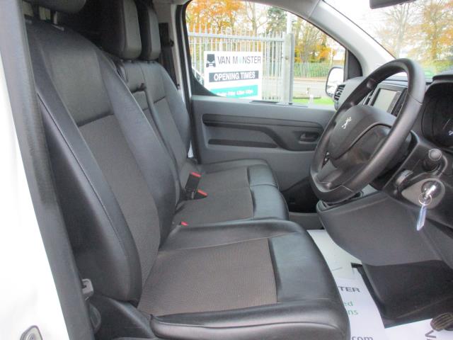 2022 Peugeot Expert 1000 1.5 Bluehdi 100 Professional Premium Van (NV71PHA) Image 12