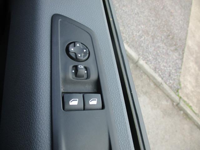 2022 Peugeot Expert 1000 1.5 Bluehdi 100 Professional Premium Van (NV71PHA) Image 16