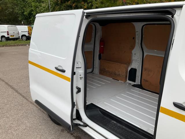 2022 Peugeot e-Expert 1000 100Kw 75Kwh Professional Van Auto (NV71SVE) Image 16