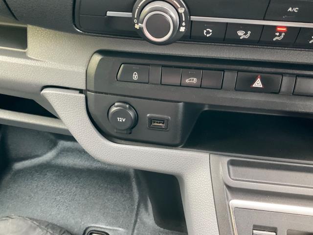 2022 Peugeot e-Expert 1000 100Kw 75Kwh Professional Van Auto (NV71SVE) Image 27