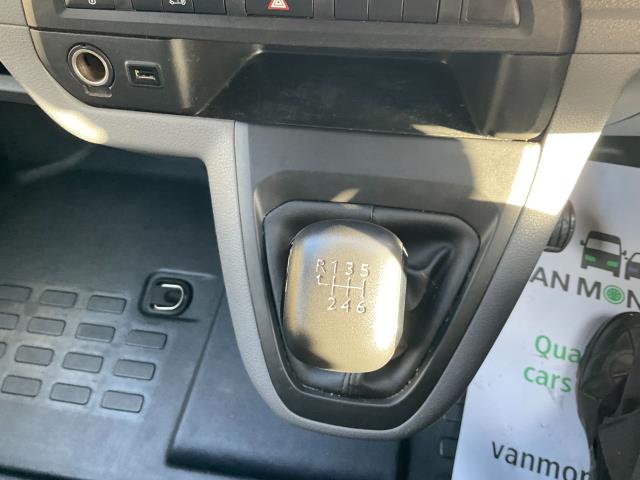 2022 Peugeot Expert 1000 1.5 Bluehdi 100 Professional Van (NV71SVF) Image 28