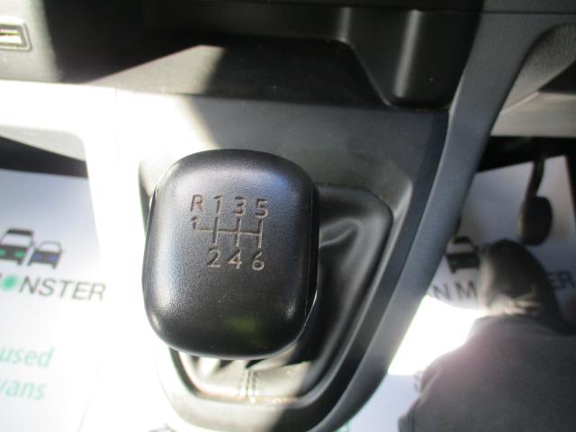 2022 Peugeot Expert 1000 1.5 Bluehdi 100 Professional Premium Van (NV71SVG) Image 24