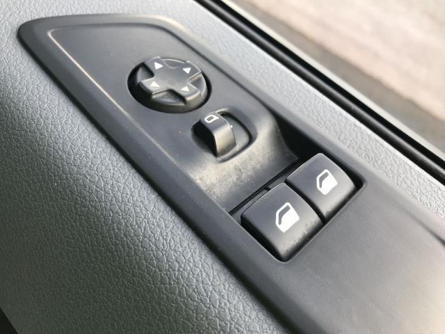 2022 Peugeot Expert 1000 1.5BLUE HDI 100PS PROFESSIONAL EURO 6 (NV71SVR) Image 38