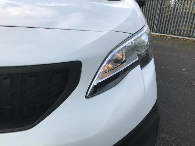 2022 Peugeot Expert 1000 1.5BLUE HDI 100PS PROFESSIONAL EURO 6 (NV71SVR) Image 42