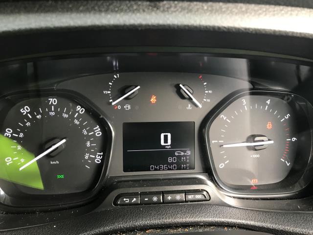 2022 Peugeot Expert 1000 1.5BLUE HDI 100PS PROFESSIONAL EURO 6 (NV71SVR) Image 18