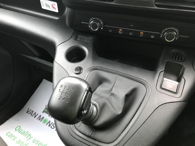 2022 Peugeot Partner 850 1.5 Bluehdi 100 Professional Premium Crew Van (NV71SVW) Image 25