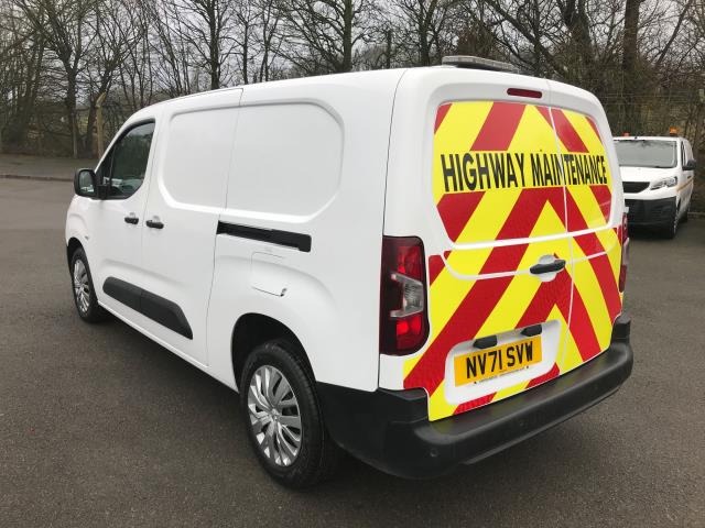 2022 Peugeot Partner 850 1.5 Bluehdi 100 Professional Premium Crew Van (NV71SVW) Image 7