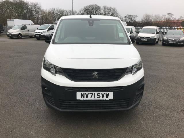 2022 Peugeot Partner 850 1.5 Bluehdi 100 Professional Premium Crew Van (NV71SVW) Image 3
