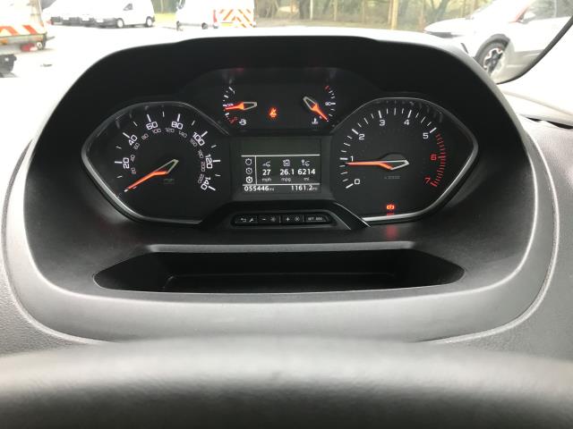 2022 Peugeot Partner 850 1.5 Bluehdi 100 Professional Premium Crew Van (NV71SVW) Image 22