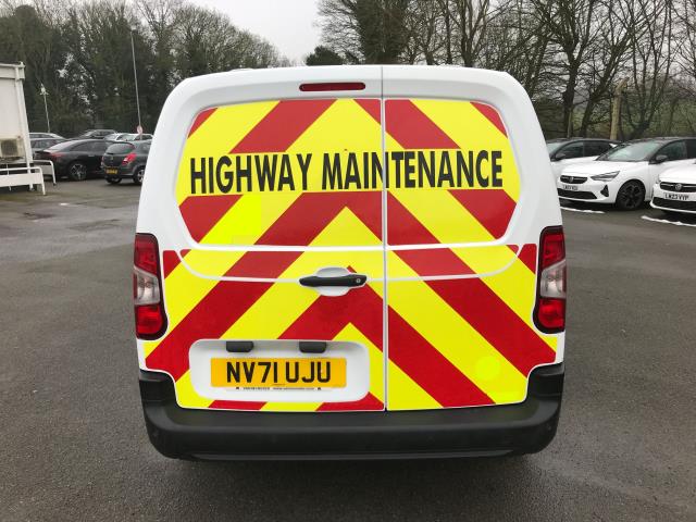 2022 Peugeot Partner 850 1.5 Bluehdi 100 Professional Premium Crew Van (NV71UJU) Image 8