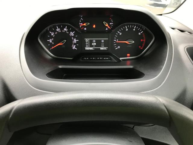 2022 Peugeot Partner 850 1.5 Bluehdi 100 Professional Premium Crew Van (NV71UJU) Image 21