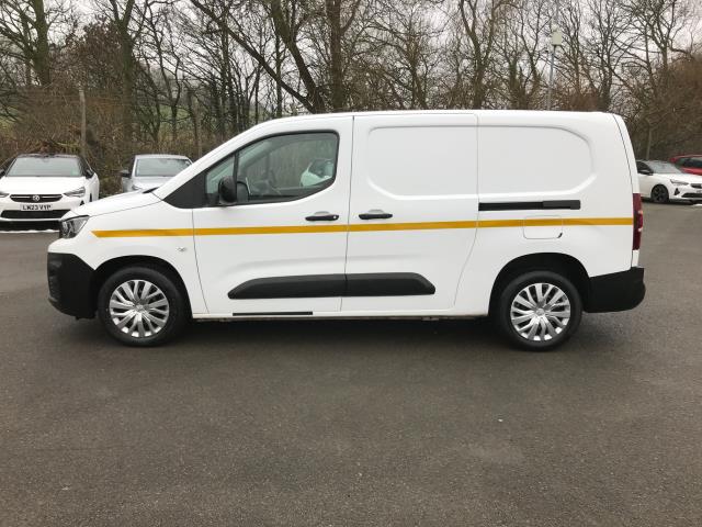 2022 Peugeot Partner 850 1.5 Bluehdi 100 Professional Premium Crew Van (NV71UJU) Image 6