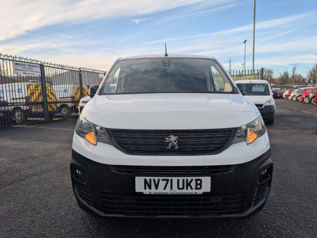 2022 Peugeot Partner 850 1.5 Bluehdi 100 Professional Premium Crew Van (NV71UKB) Image 3