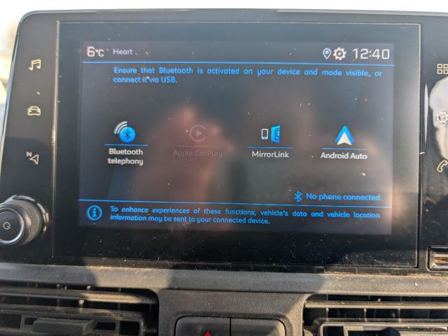 2022 Peugeot Partner 850 1.5 Bluehdi 100 Professional Premium Crew Van (NV71UKB) Image 25