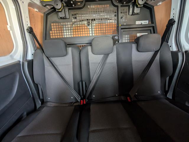 2022 Peugeot Partner 850 1.5 Bluehdi 100 Professional Premium Crew Van (NV71UKB) Image 29