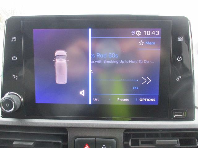 2022 Peugeot Partner 950 1.5 Bluehdi 100 Professional Premium Van (NV71UKE) Image 23