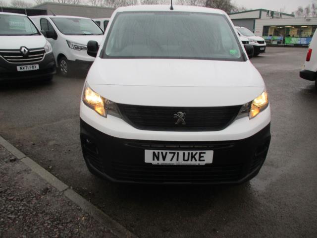 2022 Peugeot Partner 950 1.5 Bluehdi 100 Professional Premium Van (NV71UKE) Image 11