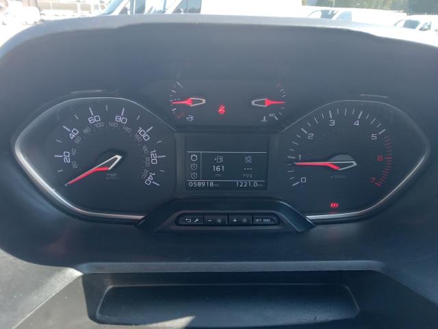 2022 Peugeot Partner 1000 1.5 Bluehdi 100 Professional Premium Van (NV71ULY) Image 29
