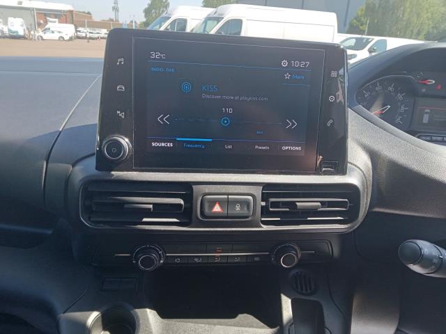 2022 Peugeot Partner 1000 1.5 Bluehdi 100 Professional Premium Van (NV71ULY) Image 27