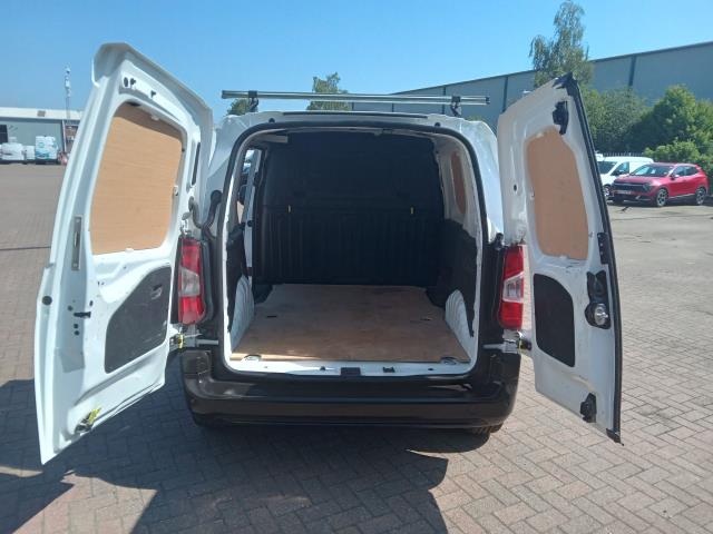 2022 Peugeot Partner 1000 1.5 Bluehdi 100 Professional Premium Van (NV71ULY) Image 21