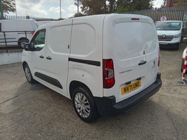 2022 Peugeot Partner 1000 1.5 Bluehdi 100 Professional Premium Van (NV71UMD) Image 10