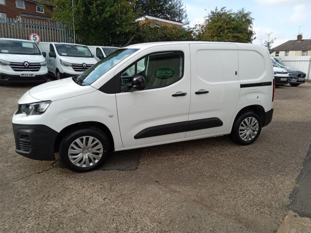 2022 Peugeot Partner 1000 1.5 Bluehdi 100 Professional Premium Van (NV71UMD) Image 6