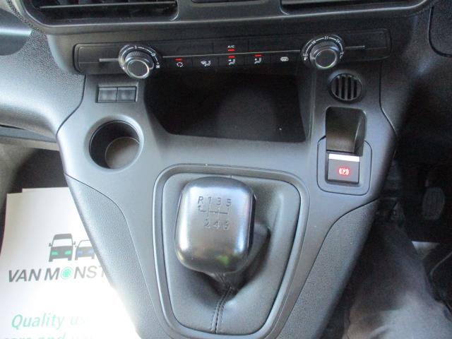 2022 Peugeot Partner 1000 1.5 Bluehdi 100 Professional Van (NV71UME) Image 23