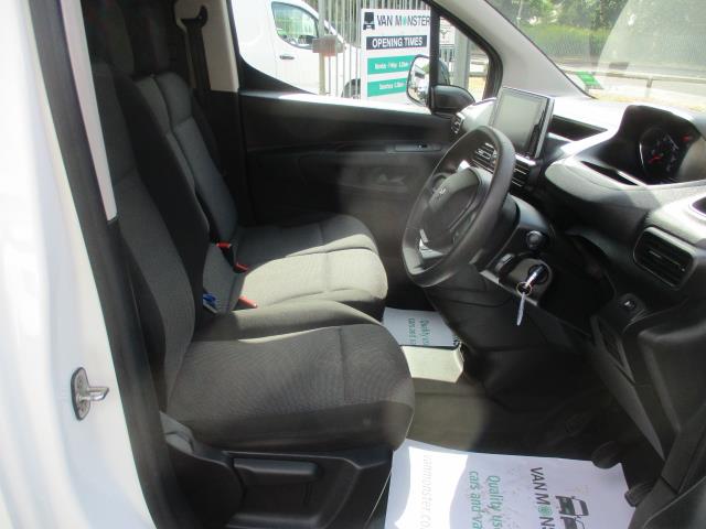 2022 Peugeot Partner STANDARD 1000 1.5 BLUE HDI 100PS PROFESSIONAL PREMIUM (NV71WJM) Image 12