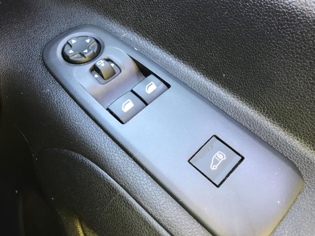 2022 Peugeot Partner L1 1000 1.5BLUE HDI 100PS PROFESSIONAL PREMIUM EURO 6 (NV71WKB) Image 37