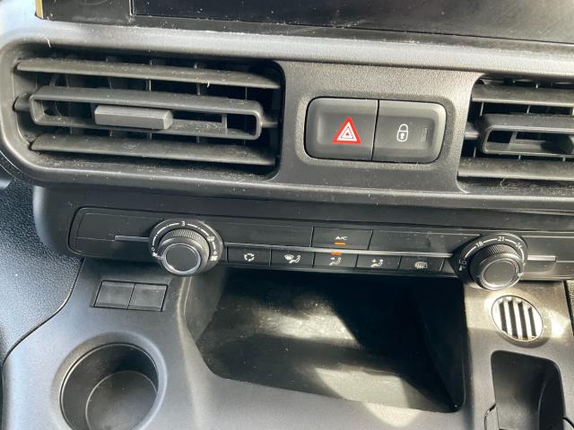 2022 Peugeot Partner 1000 1.5 Bluehdi 100 Professional Van (NV71WKC) Image 22