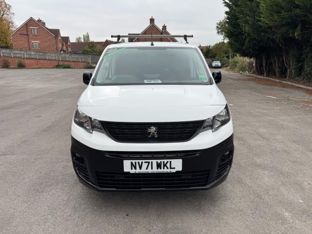 2022 Peugeot Partner 1000 1.5 Bluehdi 100 Professional Premium Van (NV71WKL) Image 3