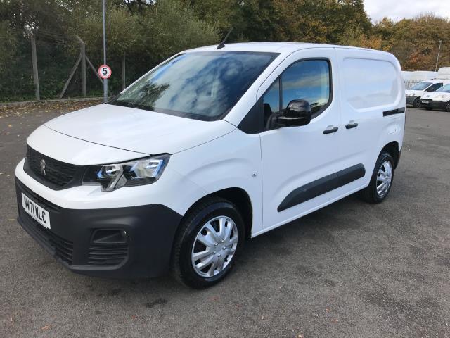2022 Peugeot Partner 1000 1.5 Bluehdi 100 Professional Van (NV71WLC) Image 3
