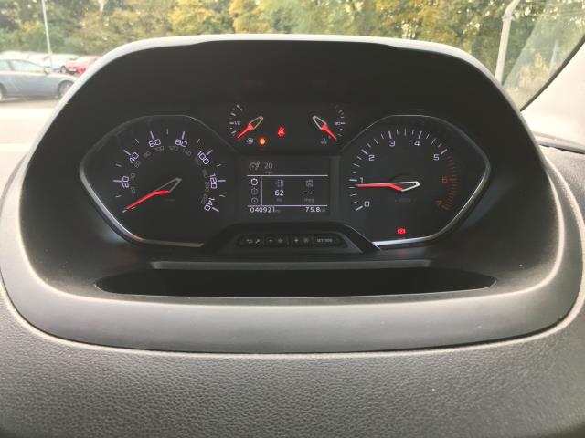 2022 Peugeot Partner 1000 1.5 Bluehdi 100 Professional Van (NV71WLC) Image 22