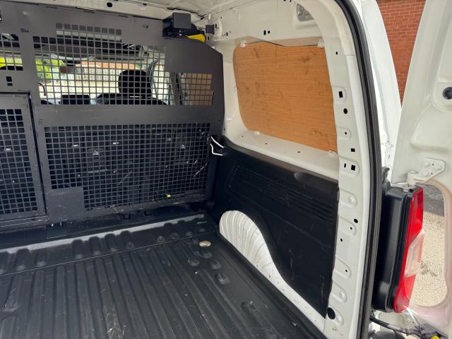 2022 Peugeot Partner 850 1.5 Bluehdi 100 Professional Premium Crew Van (NV71WXA) Image 53