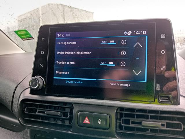 2022 Peugeot Partner L1 1000 1.5BLUE HDI 100PS PROFESSIONAL PREMIUM EURO 6 (NV71WZK) Image 30