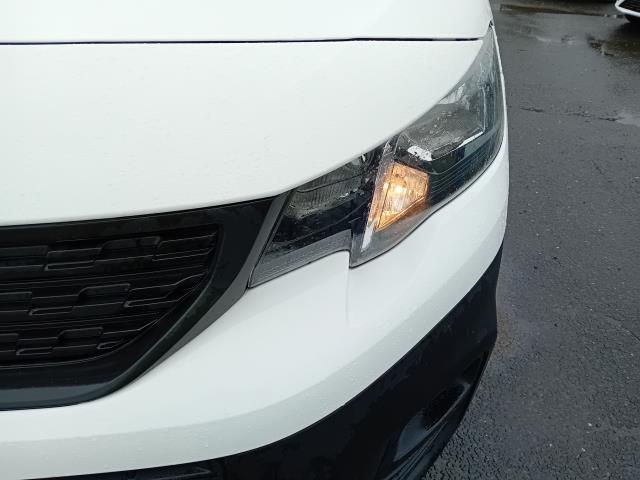 2022 Peugeot Partner L1 1000 1.5BLUE HDI 100PS PROFESSIONAL PREMIUM EURO 6 (NV71WZK) Image 40
