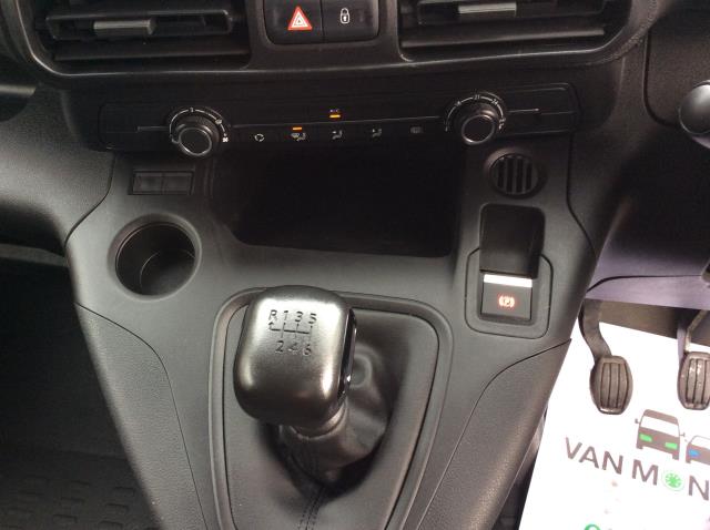 2022 Peugeot Partner 1000 1.5 Bluehdi 100 Professional Premium Van (NV71WZL) Image 25