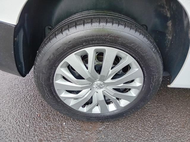 2022 Peugeot Partner L1 1000 1.5BLUE HDI 100PS PROFESSIONAL PREMIUM EURO 6 (NV71XAB) Image 18