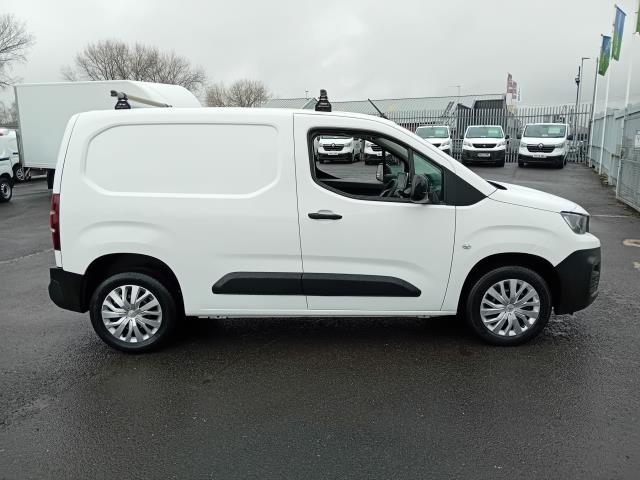 2022 Peugeot Partner L1 1000 1.5BLUE HDI 100PS PROFESSIONAL PREMIUM EURO 6 (NV71XAB) Image 6