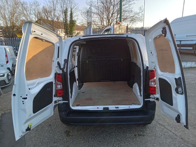 2022 Peugeot Partner 1000 1.5 Bluehdi 100 Professional Premium Van (NV71XBD) Image 11