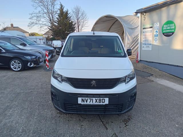 2022 Peugeot Partner 1000 1.5 Bluehdi 100 Professional Premium Van (NV71XBD) Image 3