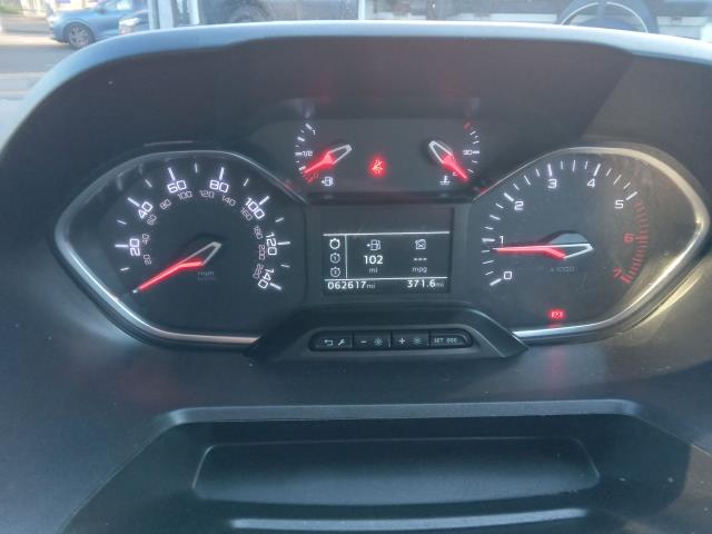2022 Peugeot Partner 1000 1.5 Bluehdi 100 Professional Premium Van (NV71XBD) Image 26