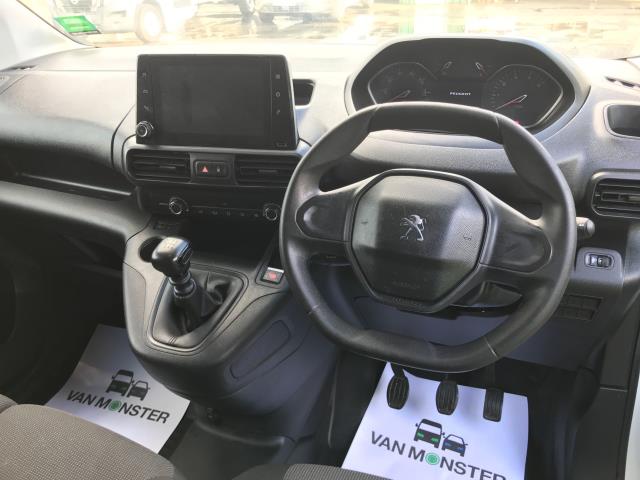 2022 Peugeot Partner 1000 1.5 Bluehdi 100 Professional Premium Van (NV71XBN) Image 21