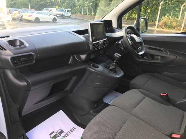 2022 Peugeot Partner 1000 1.5 Bluehdi 100 Professional Premium Van (NV71XBN) Image 19