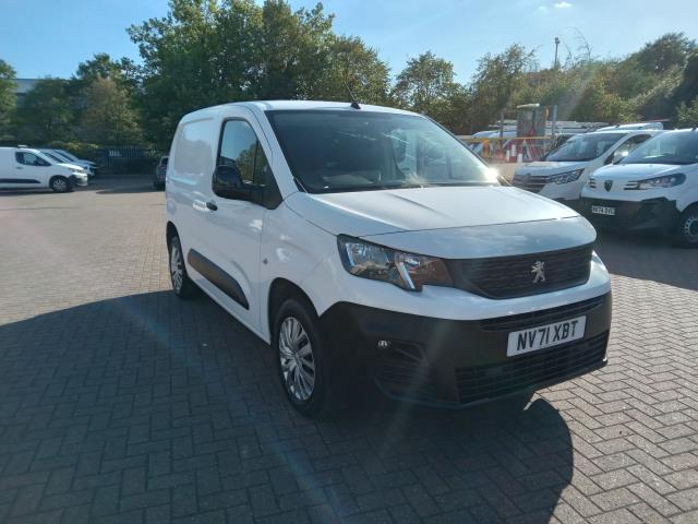 2022 Peugeot Partner 1000 1.5 Bluehdi 100 Professional Premium Van (NV71XBT) Image 2
