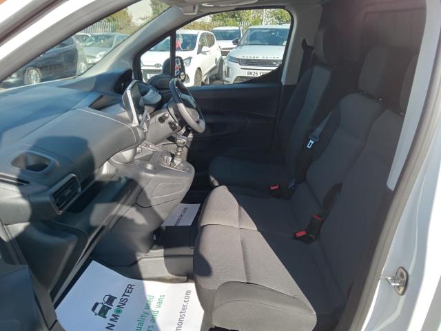 2022 Peugeot Partner 1000 1.5 Bluehdi 100 Professional Premium Van (NV71XBT) Image 24
